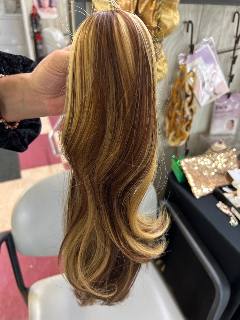 Synthetic Hair Extension Clip-In Ponytail in Honey Blonde Brown